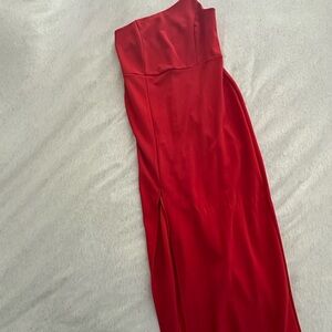 Elegant Red One-Shoulder Dress